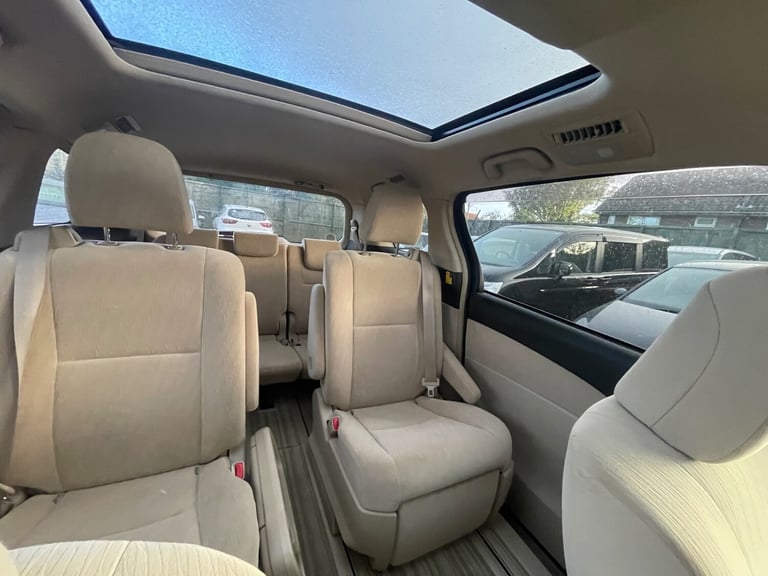 2012 Toyota Estima E-Four MPV Hybrid Electric Automatic