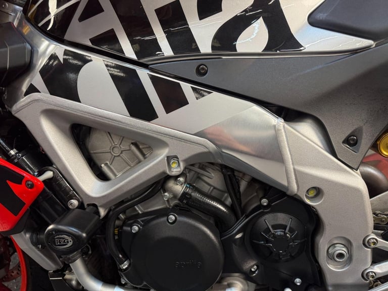 2020 Aprilia Tuono 1100 V4 1100 Factory Euro 4