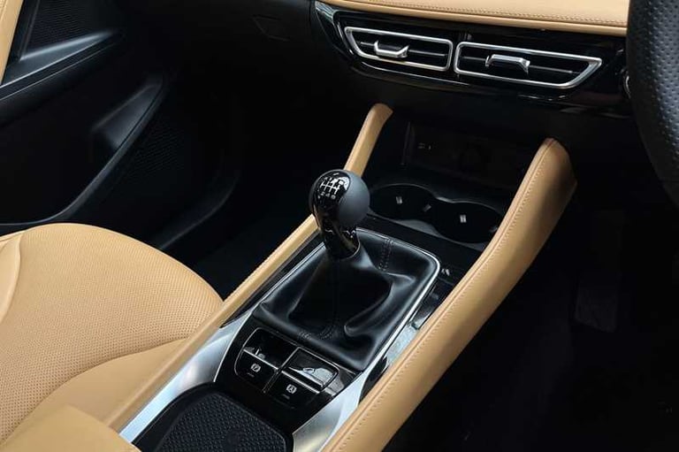 2024 MG MG HS 1.5 T-GDI Trophy SUV 5dr Petrol Manual Euro 6 (s/s) (169 ps) SUV Petrol Manual