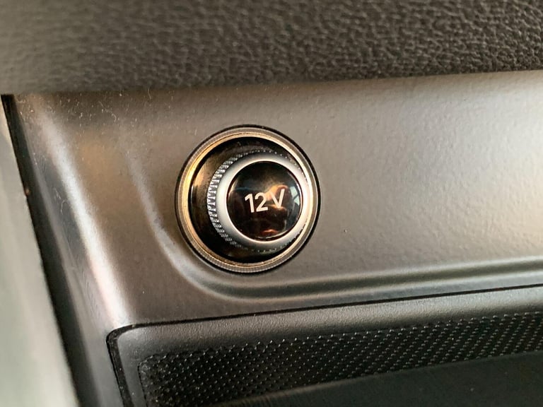 2016 Audi A4 Avant 2.0 TDI S line S Tronic Euro 6 (s/s) 5dr ESTATE Diesel Automatic