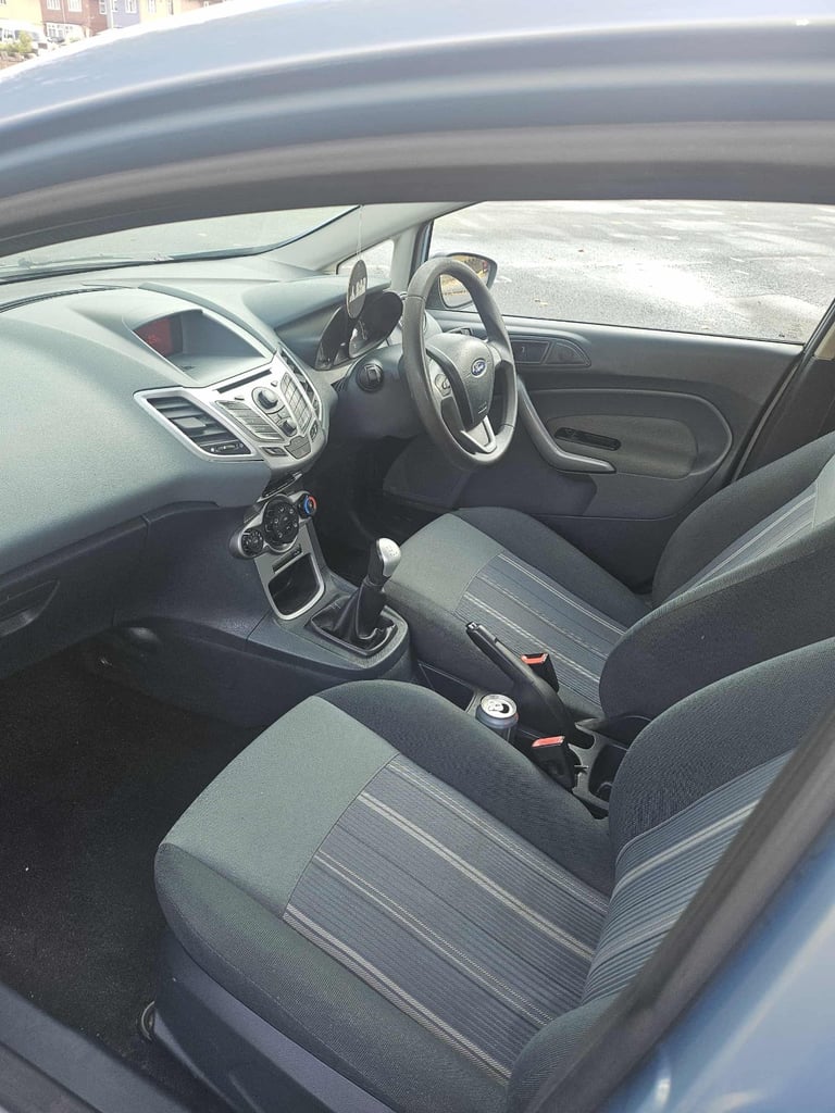  I sell ford fiesta 1.6 diesel Ford, FIESTA, Hatchback, 2010, Manual, 1560 (cc), 5 doors