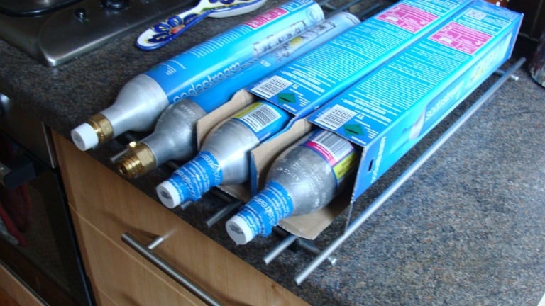 image for sodasteam gas bottles x 4.