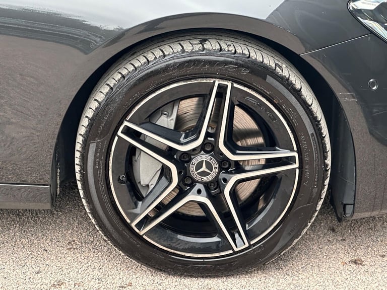 2021 Mercedes-Benz E Class 2.0 E300de 13.5kWh AMG Line Night Edition (Premium Plus) G-Tronic+ Eur...