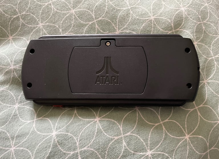 ATARI FLASHBACK HANDHELD PORTABLE GAMING CONSOLE  