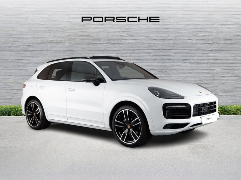 2023 Porsche Cayenne 3.0T V6 Platinum Edition SUV 5dr Petrol TiptronicS 4WD