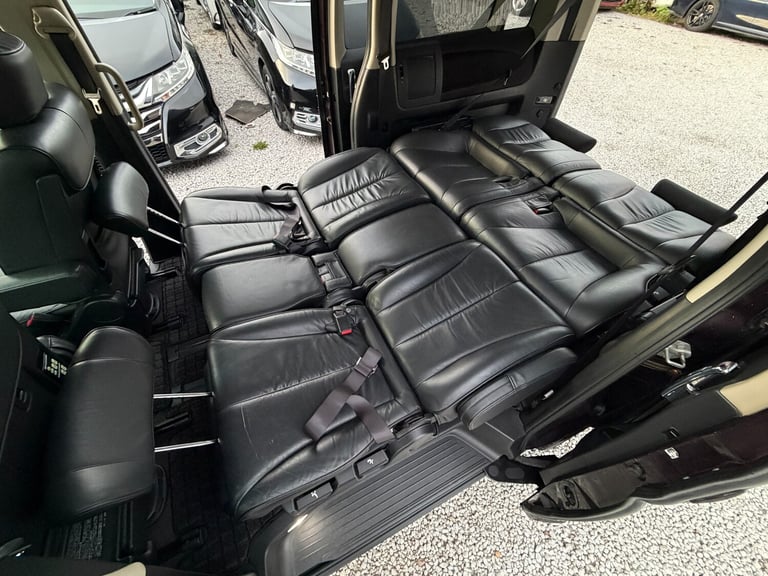 2008 Nissan Elgrand E51 HIGHWAY STAR 360 Camera 3.5 Petrol 8 Seater Full Leather Apple CarPlay  M...