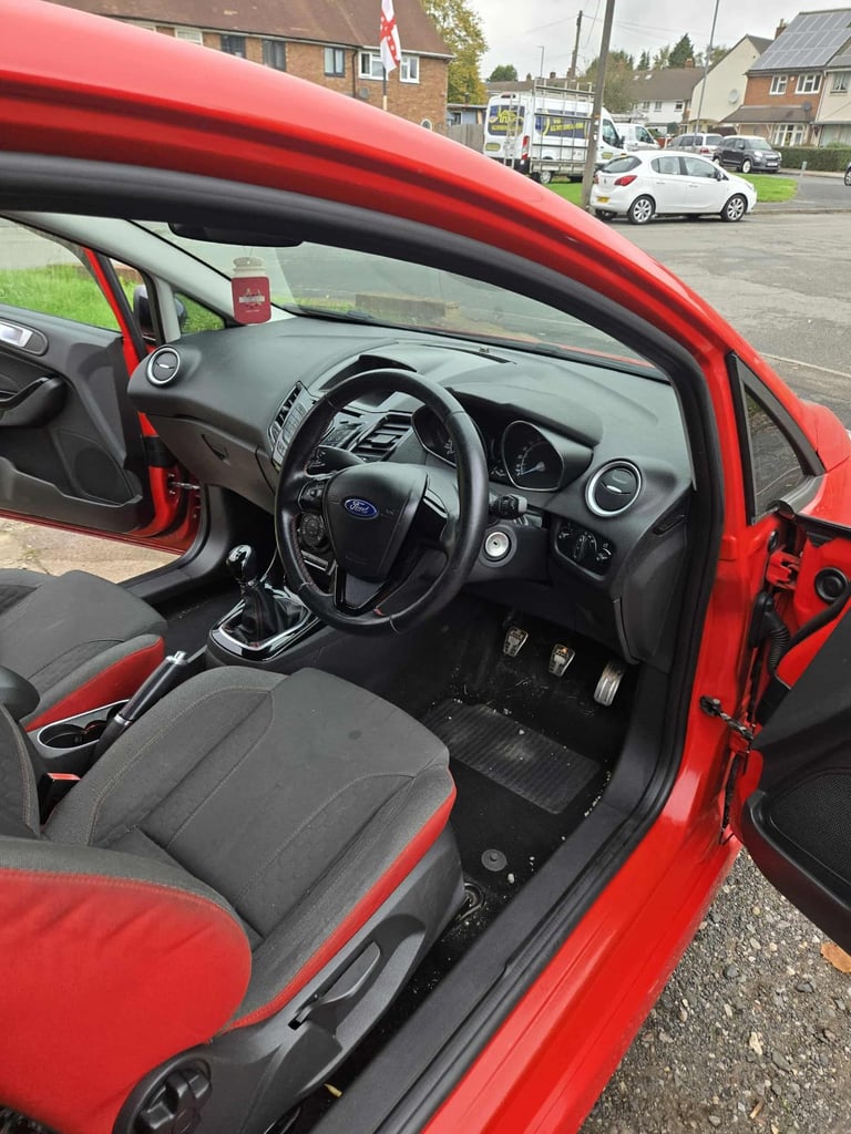 Ford, FIESTA, Hatchback, 2014, Manual, 998 (cc), 3 doors