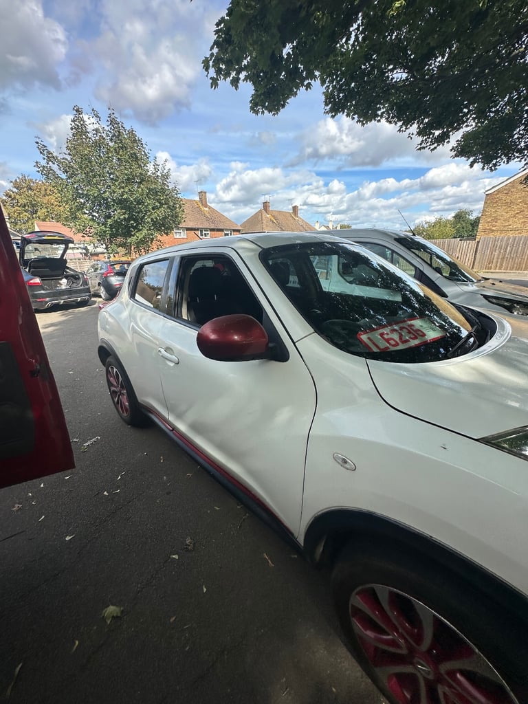 Nissan, JUKE, Hatchback, 2012, Manual, 1461 (cc), 5 doors