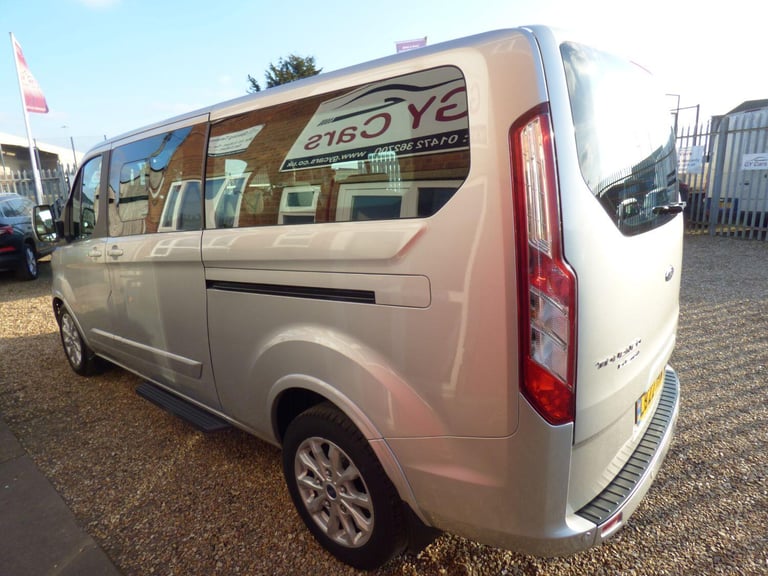 FORD TOURNEO CUSTOM 2.0 Tourneo Custom Titanium Bus M1 320 L2 2.0L EcoBlue