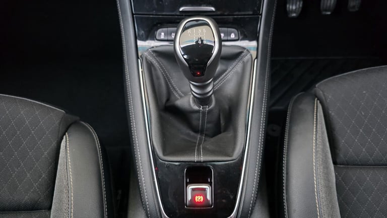 2019 Vauxhall Grandland X 1.2 Turbo Sport Nav Euro 6 (s/s) 5dr HATCHBACK Petrol Manual