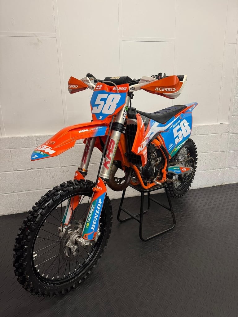 2017 KTM SX 125 Fantastic condition & spec 2 stroke motocross bike