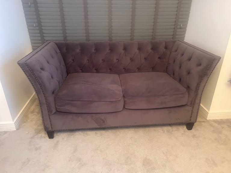 3 Set - Grey Chesterfield Comfortable Sofa
