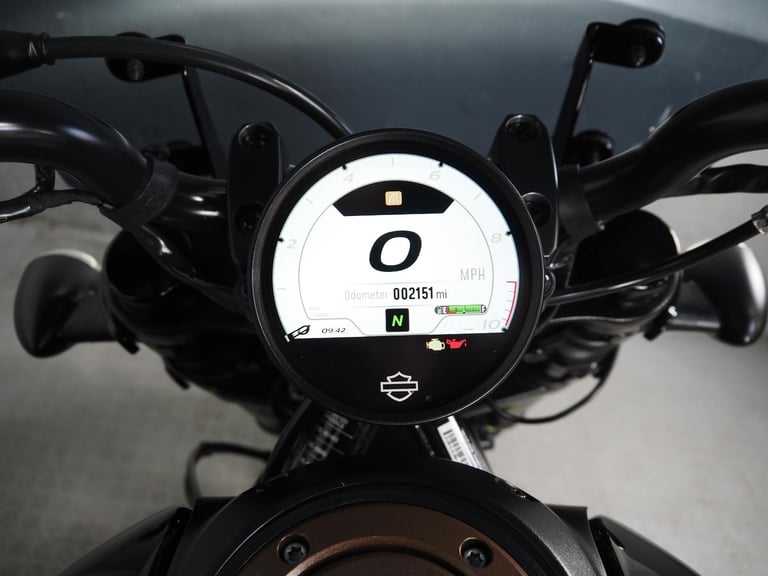 2022 Harley-Davidson Sportster 1250 s 2k miles stunning FSH ,see video 