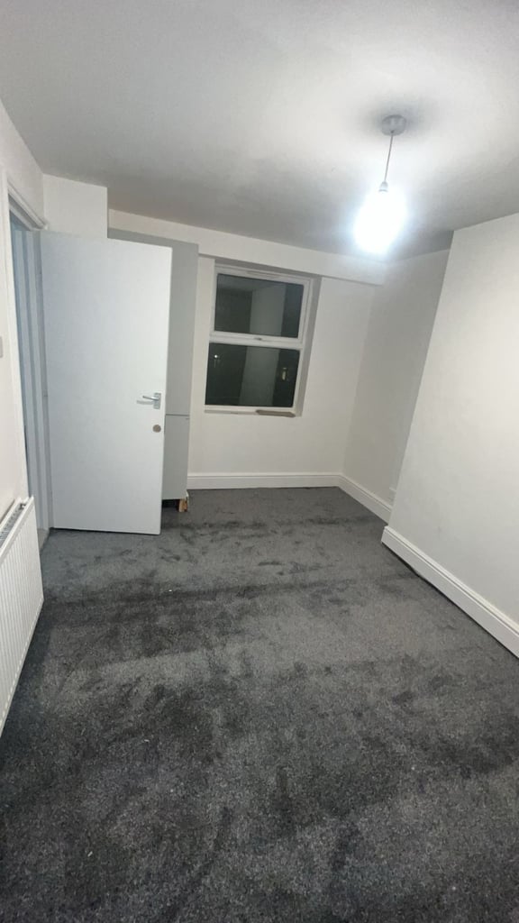 2 Bed Flat to Rent in Streatham