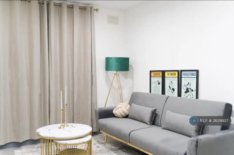 image for 1 bedroom flat in Heather Lodge, London, N16 (1 bed) (#2639927)
