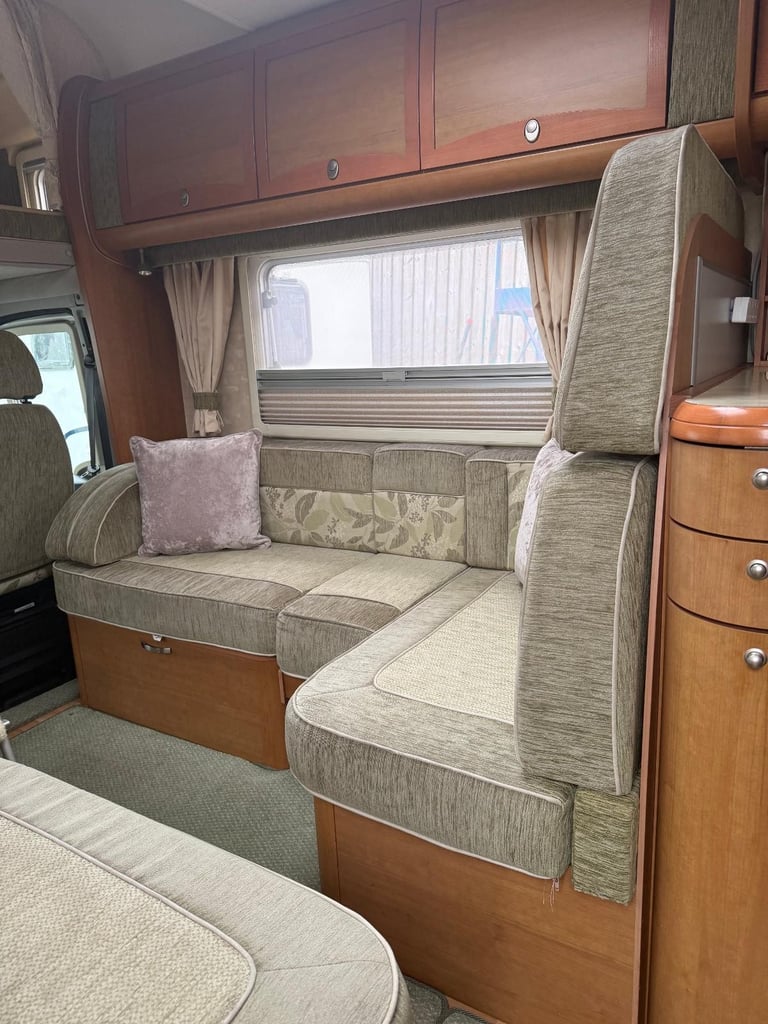 2006 Fiat Bessacarr E745  28000miles 4 berth 4 belts
