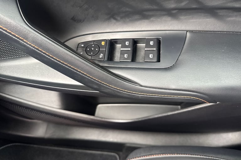 2024 MG MG HS 1.5 T-GDI Trophy 5dr DCT Hatchback Petrol Automatic