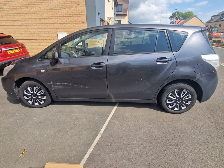 Toyota, VERSO, MPV, 2012, Manual, 1598 (cc),5 doors - Image 4