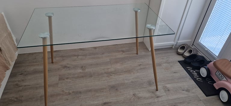 Glass dining table 