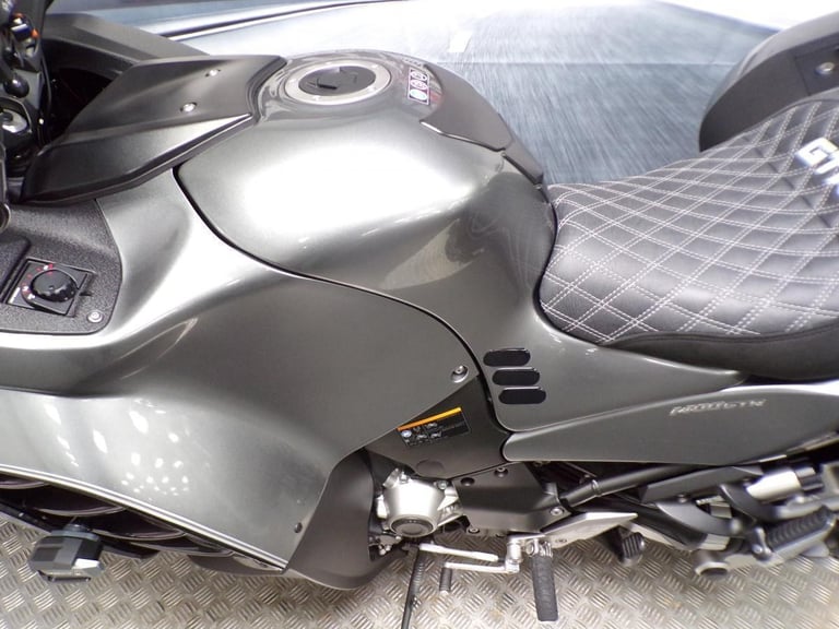 2017 KAWASAKI GTR1400 WITH ONLY 4496 MILES FROM NEW!