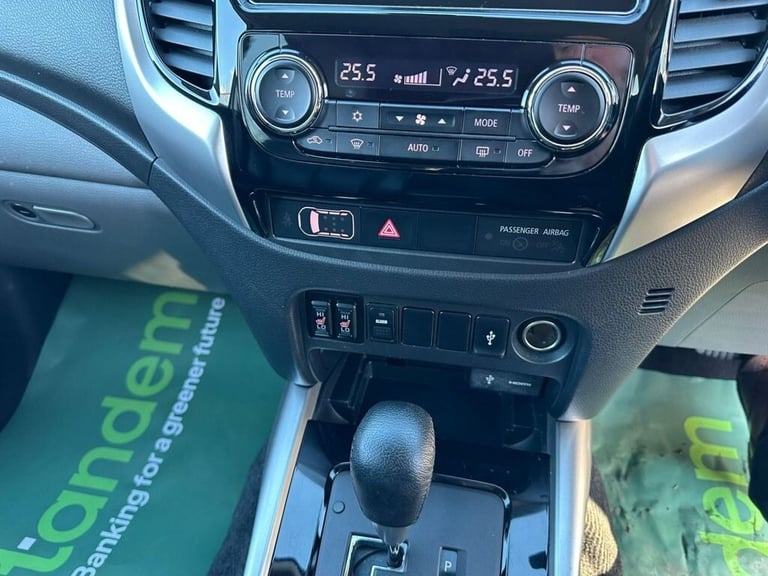 2019 Mitsubishi L200 2.4 DI-D 4WD WARRIOR DCB 178 BHP PICK UP Diesel Automatic