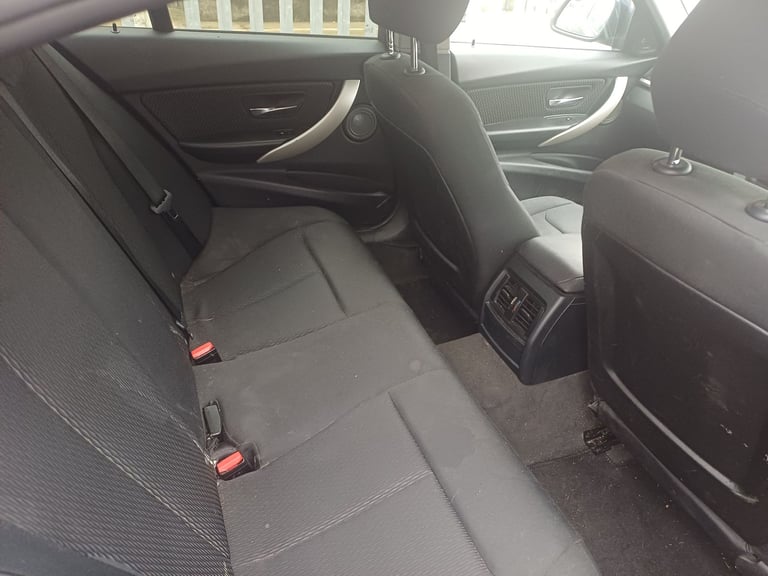 Bmw 320d x drive 2014 spares or repair lovely car 