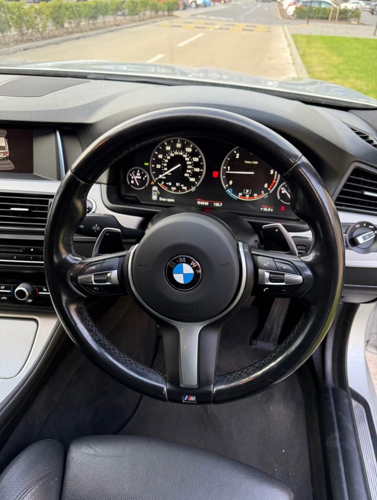 2017 BMW 520D MSPORT B47 ULEZ 2 keys full service Tow bar