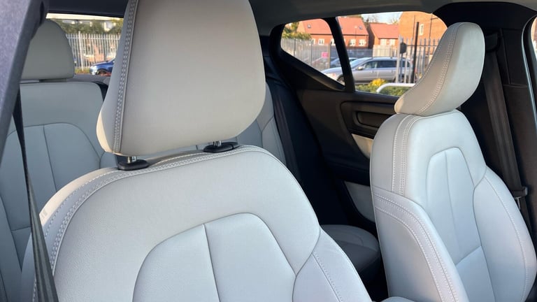 2024 Volvo XC40 Ultra B3 Mild hybrid ESTATE Petrol/Electric Hybrid Automatic