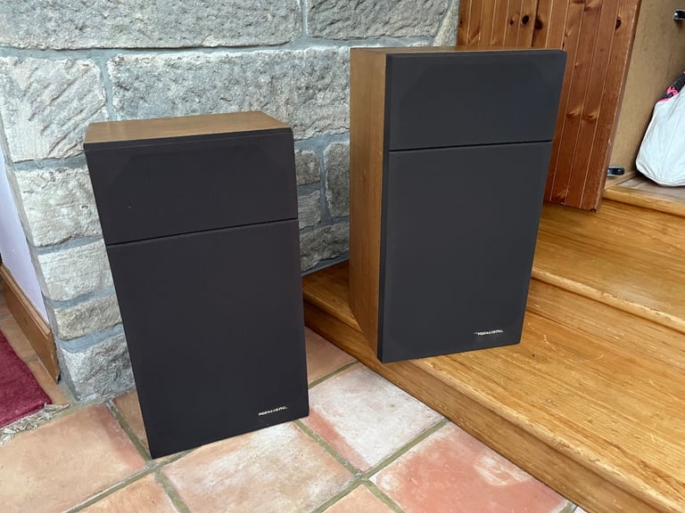 Vintage Realistic Optimus-30 speakers