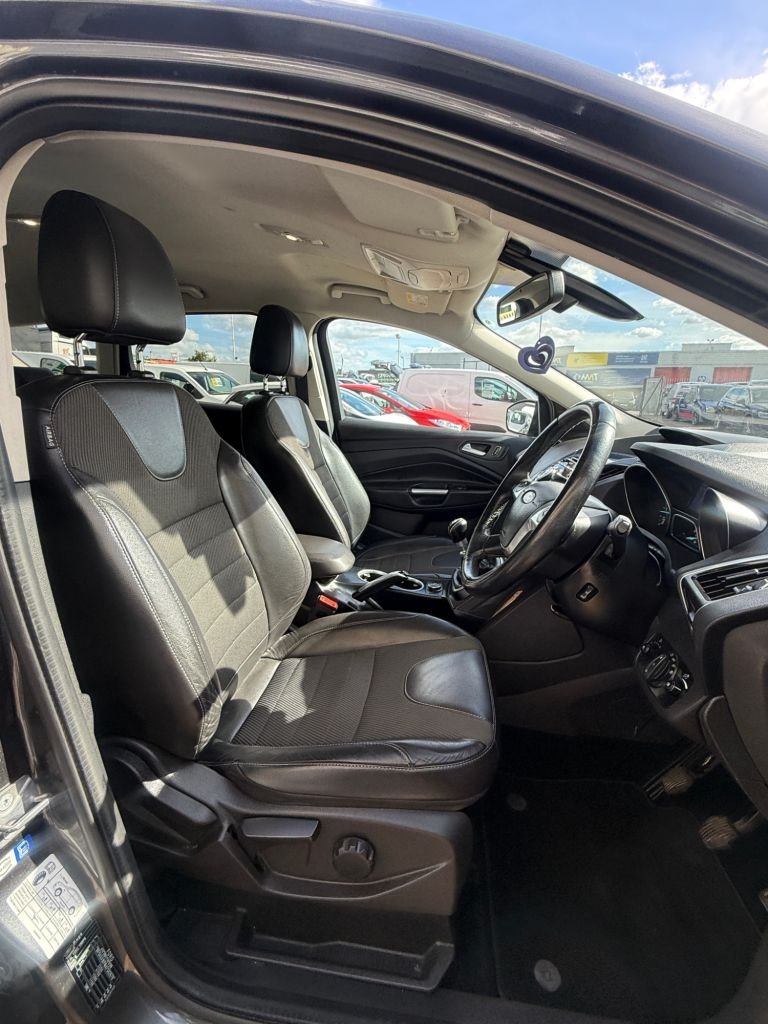 2015 65 FORD KUGA 2.0 TDCI TITANIUM SUV 5DR DIESEL MANUAL 2WD EURO 6 (S/S) (150