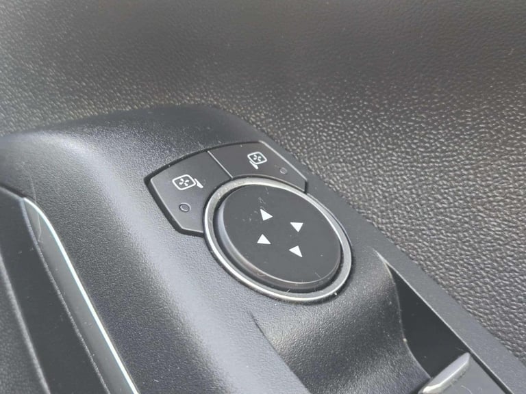 2017 Ford Fiesta 1.1 Ti-VCT Zetec Euro 6 (s/s) 3dr HATCHBACK Petrol Manual