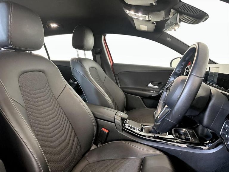 2019 Mercedes-Benz A-Class 1.3 A180 SE Euro 6 (s/s) 5dr Manual Hatchback Petrol Manual