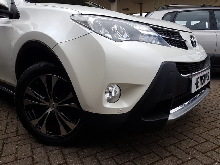 Toyota RAV4 D-4D INVINCIBLE AWD