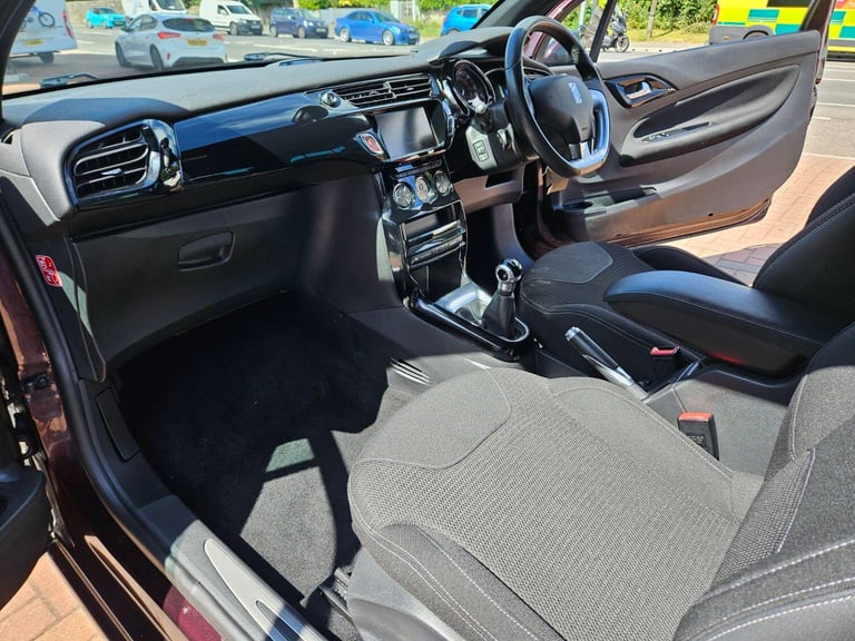 DS AUTOMOBILES DS 3 1.6 BlueHDi DStyle Nav 2015
