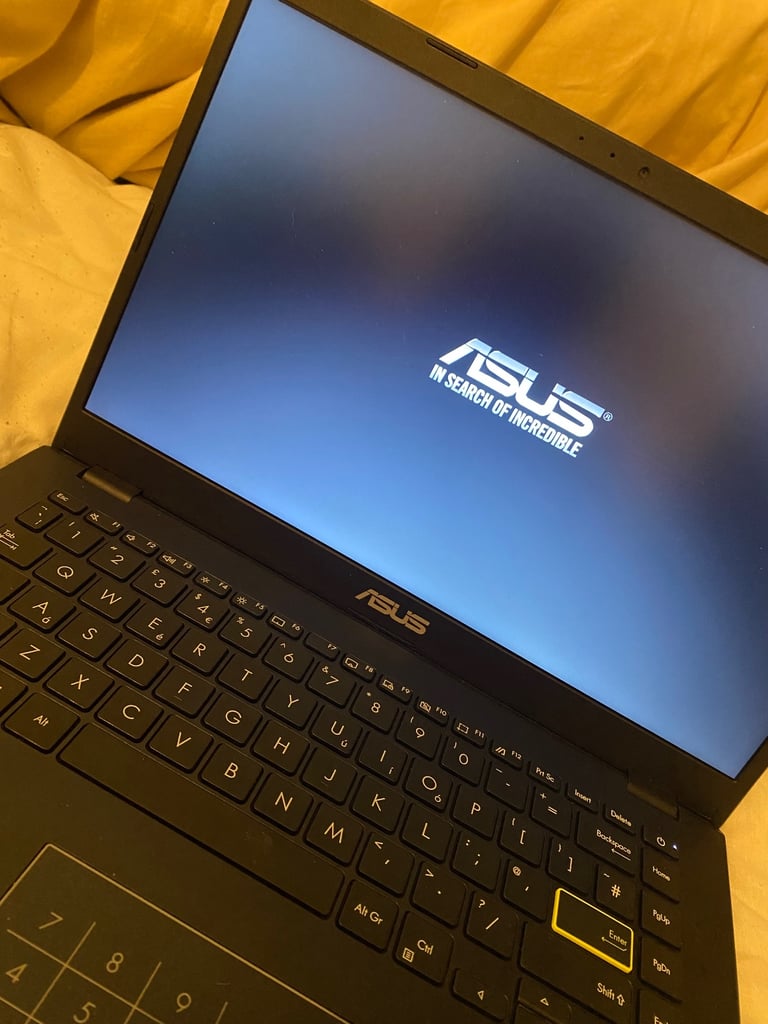 Asus laptop blue, 4GB RAM