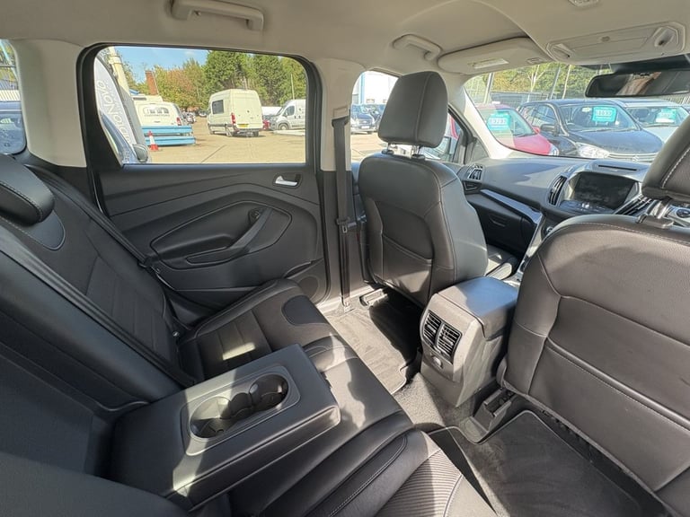 2016 Ford Kuga 2.0 TDCi Titanium SUV 5dr Diesel Manual 2WD Euro 6 (s/s) (150 ps) HATCHBACK Diesel...