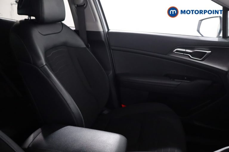 2023 Kia Sportage 1.6T GDi HEV 3 5dr Auto SUV Hybrid Automatic