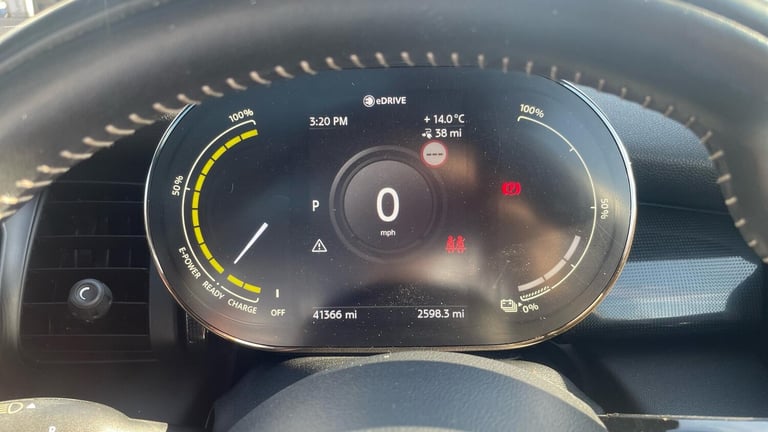 2020 MINI Hatchback Electric 135kW Cooper S Level 3 33kWh 3dr Auto Hatchback Electric Automatic