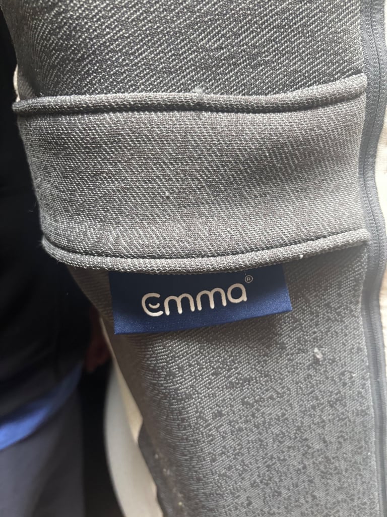 image for Emma hybrid king size mattress 