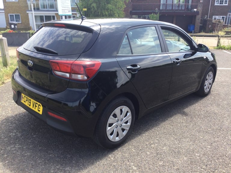 2019 Kia Rio 1.25 1 5dr 1 owner, full Kia service history 44475 miles  HATCHBACK Petrol Manual