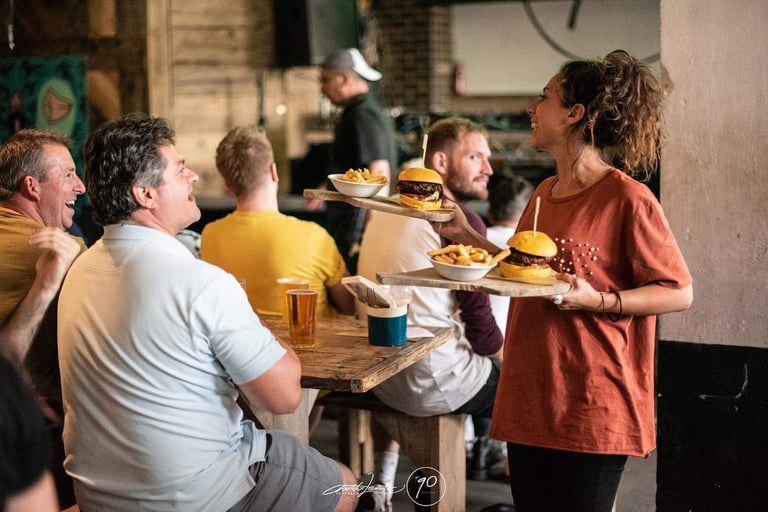 Office | Creative Space | Beauty Room | Workspace | Artist Studio | Desk In Hackney East London E9