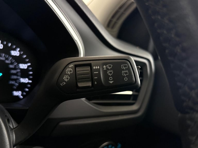 2020 Ford Focus 1.0 EcoBoost 125 Zetec 5dr HATCHBACK PETROL Manual