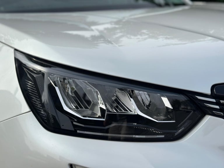 2022 Peugeot 2008 1.2 PureTech Allure Premium + EAT Euro 6 (s/s) 5dr HATCHBACK Petrol Automatic