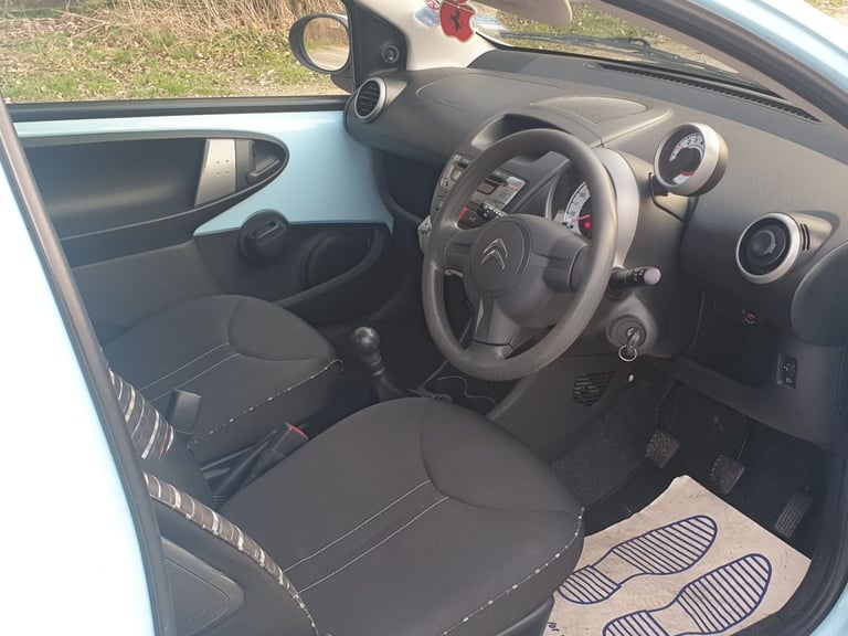 CITROEN C1 VTR, 998cc PETROL  ** SUPER LOW MILEAGE 52300 MILES  * NOT YARIS , PEUGEOT 107 AYGO **