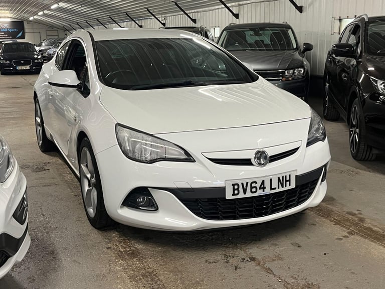 image for  Vauxhall Astra GTC 2.0 CDTi BiTurbo Euro 5 (s/s) 3dr Diesel Manual