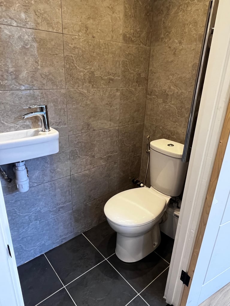 Studio Room with kitchen and ensuite bathroom