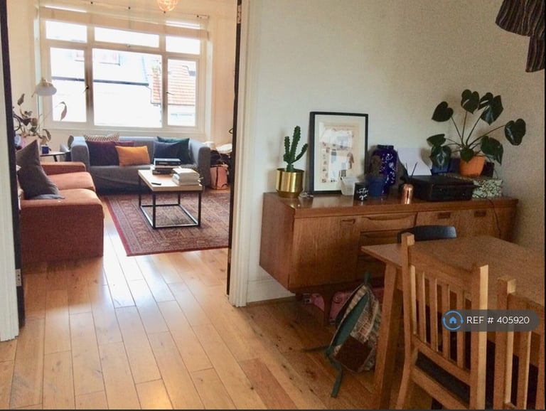 image for 3 bedroom flat in Cavendish Road, London, N4 (3 bed) (#405920)