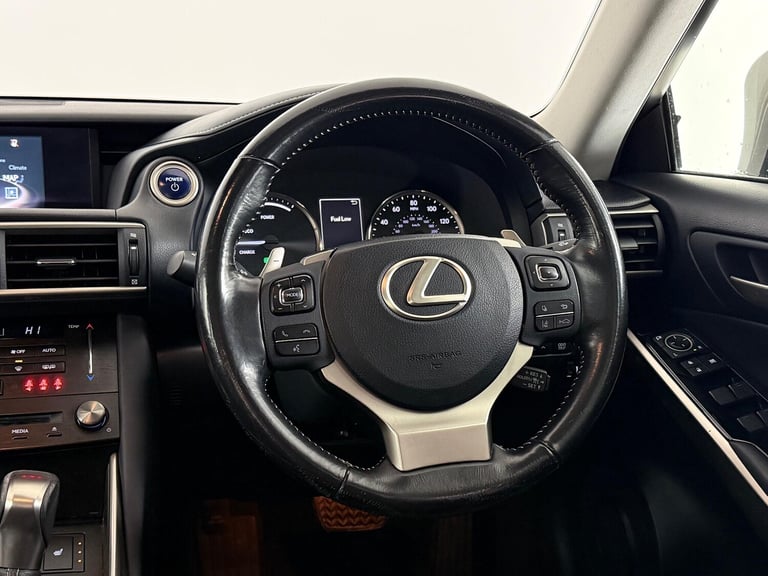 2018 Lexus IS 300h Executive Edition 4dr CVT Auto SALOON PETROL/ELECTRIC Automatic