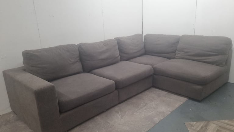 Corner Sofa & Footstool *Can Deliver* 