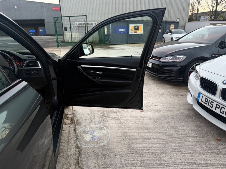 2015 BMW 3 Series 2.0 320d M Sport Saloon 4dr Diesel Auto xDrive Euro 6 (s/s)